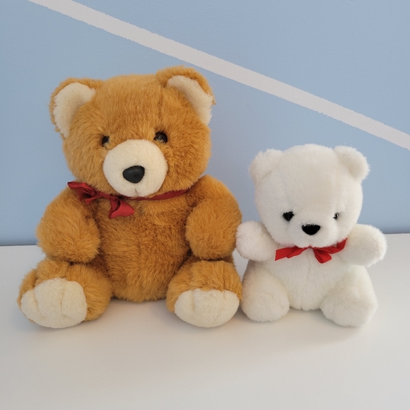Two Cuddle Bears Vintage 1990s Full Stuffed Teddy Bears Caramel and White - Picture 3 of 14